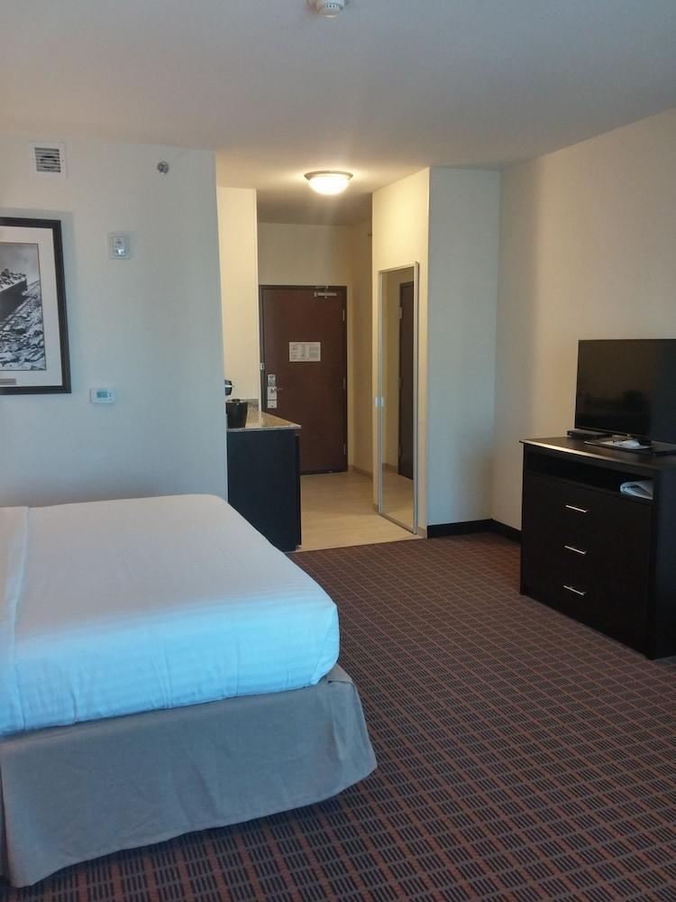Holiday Inn Express & Suites Golden By Ihg Ngoại thất bức ảnh