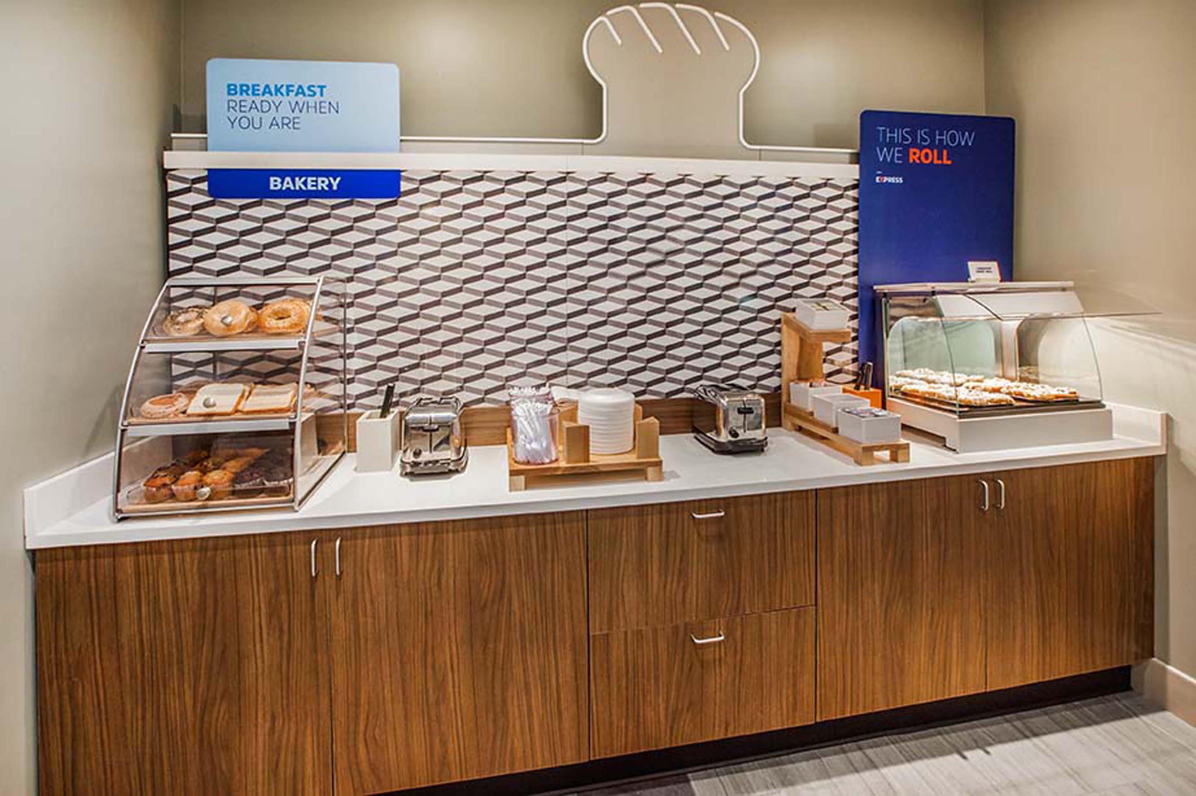 Holiday Inn Express & Suites Golden By Ihg Ngoại thất bức ảnh